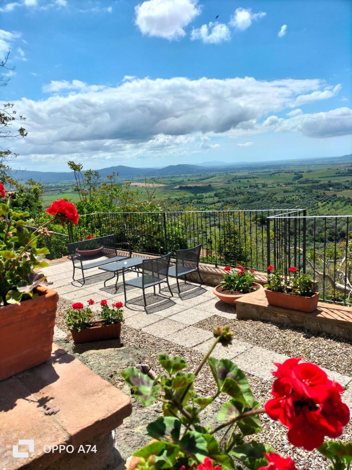 Tenuta Di Montemassi Fattoria Kültér fotó